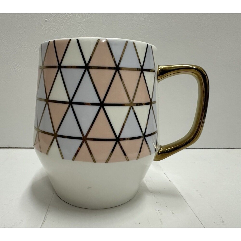 Edible large coffee mug with geometric triangle pattern and gold handle 25 oz